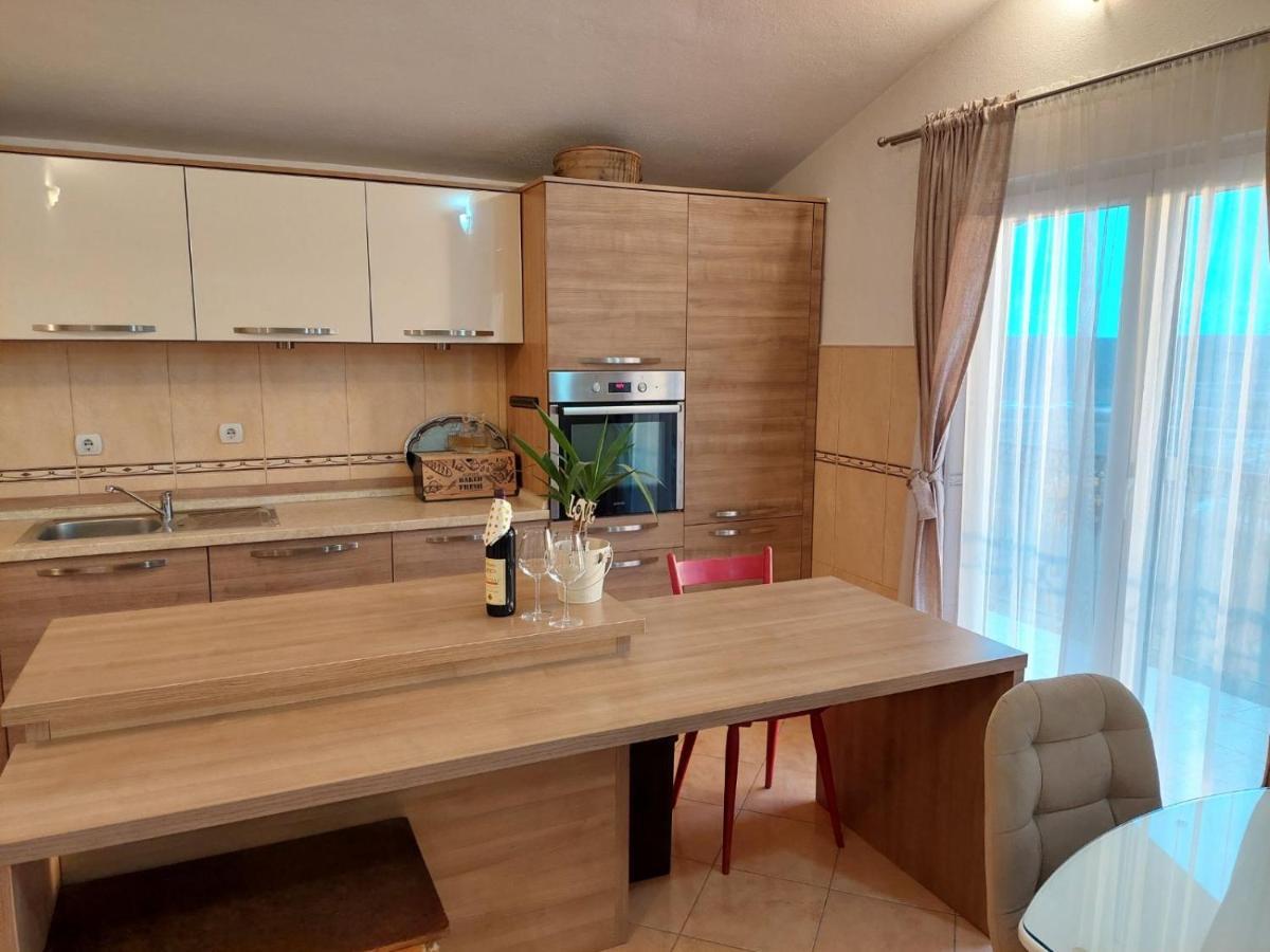 Guest House Pocanic Tivat Buitenkant foto